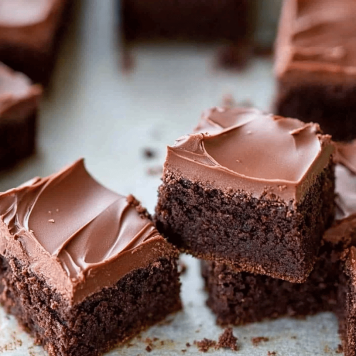 Easy Fudge Iced Brownies Recipe