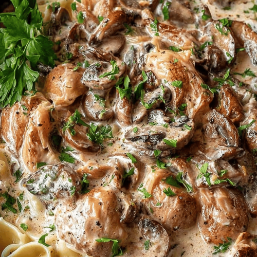 Easy Creamy Garlic Mushroom Sauce