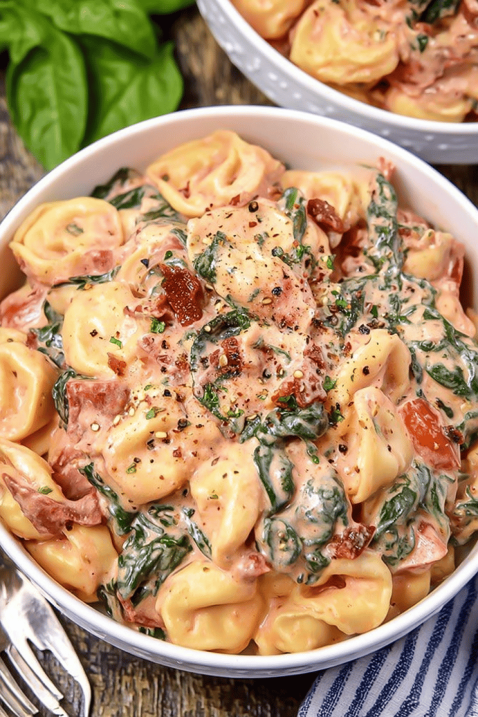 Easy Creamy Tortellini with Spinach and Tomatoes