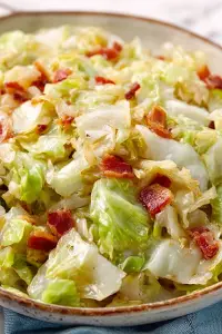 Easy Southern Bacon Fried Cabbage