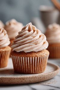 Easy Snickerdoodle Cupcakes