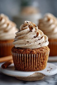 Gingerbread Cupcakes with Cinnamon Cream Cheese Frosting