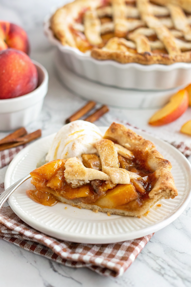 Classic Southern Peach Pie RecipeNew